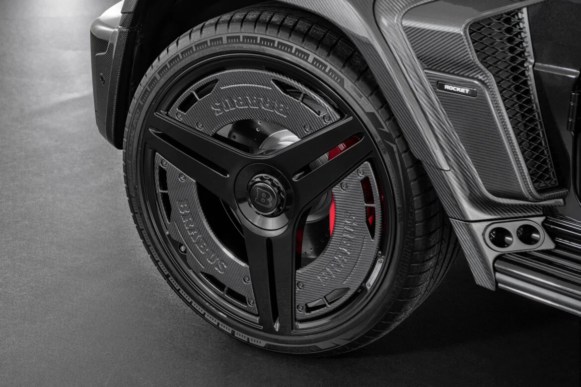 BRABUS_P900_Mercedes_G(W465)_Studio_web (5)-1170x780